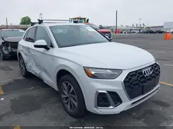 WA1EAAFYXN2075073 2022 AUDI Q5