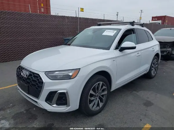 WA1EAAFYXN2075073 2022 AUDI Q5 - Image 2