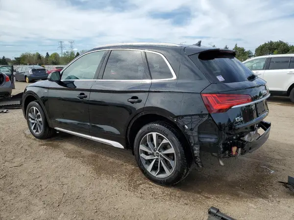 WA1EAAFYXN2088373 2022 AUDI Q5 - Image 2