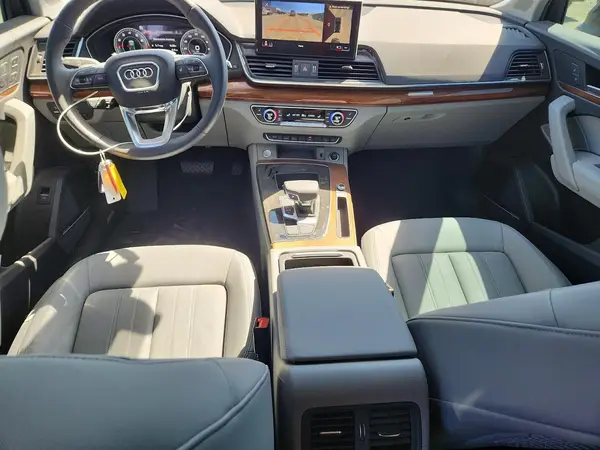 WA1EAAFYXN2133392 2022 AUDI Q5 - Image 8
