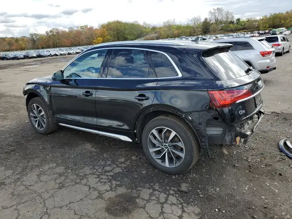 WA1EAAFYXP2001137 2023 AUDI Q5 - Image 2