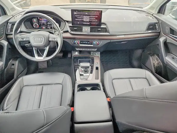 WA1EAAFYXP2031383 2023 AUDI Q5 - Image 8