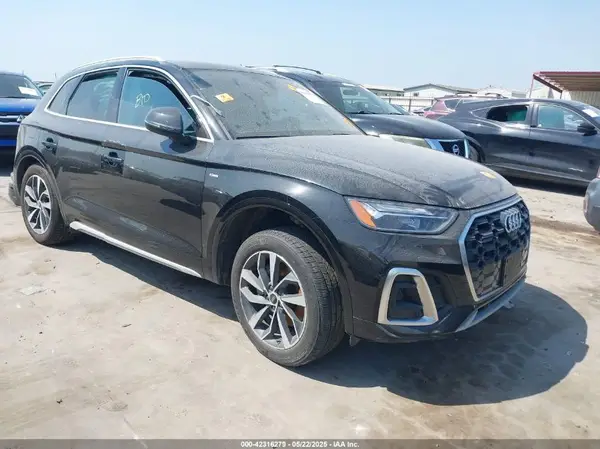 WA1EAAFYXP2056610 2023 AUDI Q5 - Image 1