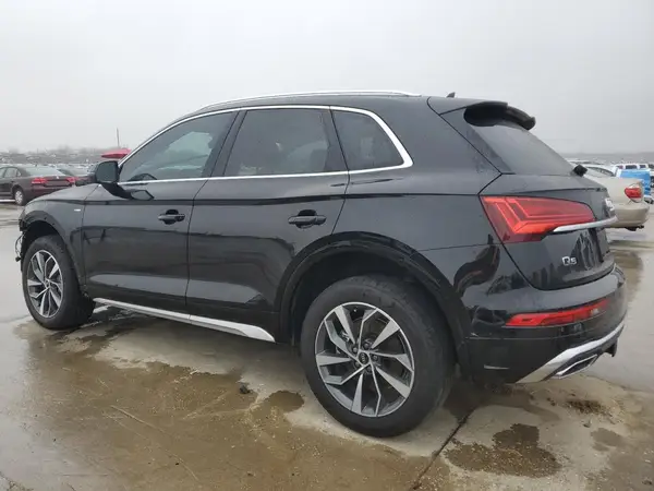 WA1EAAFYXP2095018 2023 AUDI Q5 - Image 2