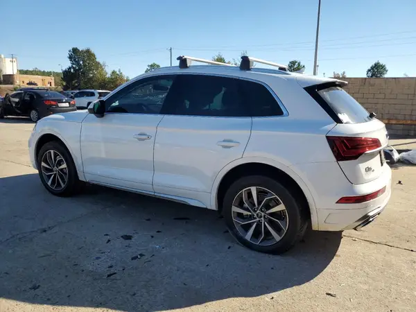 WA1EAAFYXP2125716 2023 AUDI Q5 - Image 2