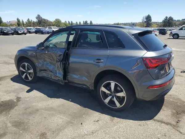 WA1EAAFYXP2133248 2023 AUDI Q5 - Image 2