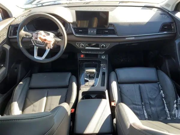 WA1EAAFYXR2037946 2024 AUDI Q5 - Image 8
