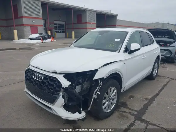 WA1EAAFYXR2061499 2024 AUDI Q5 - Image 2