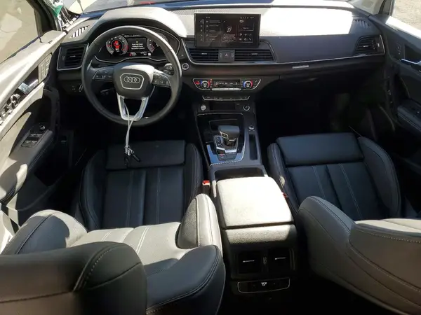 WA1EAAFYXS2011255 2025 AUDI Q5 - Image 8