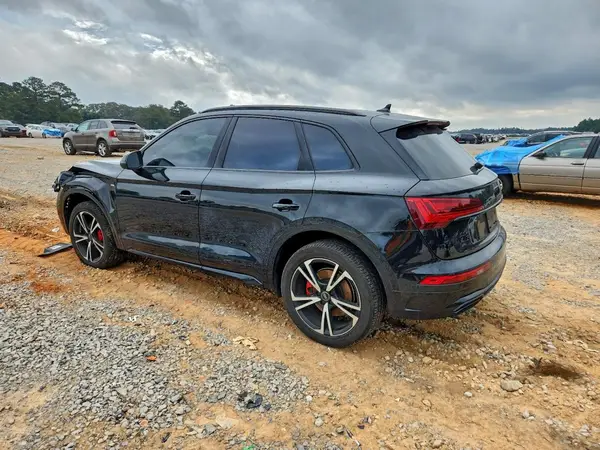 WA1EAAFYXS2021090 2025 AUDI Q5 - Image 2