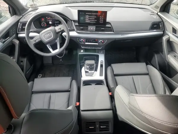 WA1EAAFYXS2035913 2025 AUDI Q5 - Image 8
