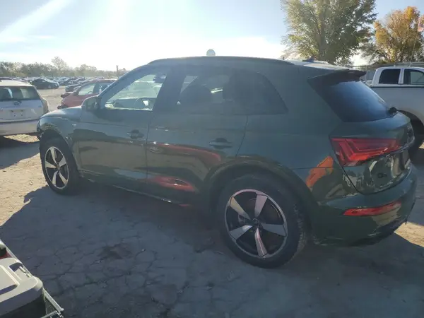 WA1EABFY3N2131327 2022 AUDI Q5 - Image 2