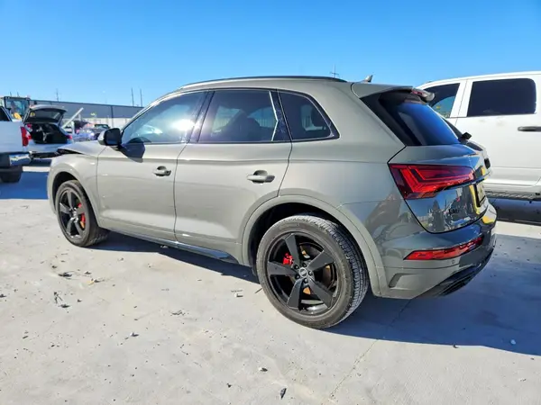 WA1EABFY3P2111095 2023 AUDI Q5 - Image 2