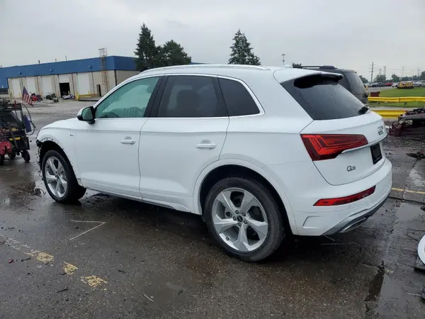 WA1EABFY6R2035147 2024 AUDI Q5 - Image 2