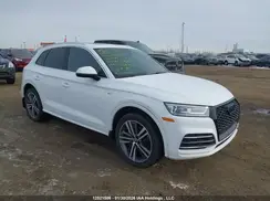 WA1ENAFY0J2226887 2018 AUDI Q5
