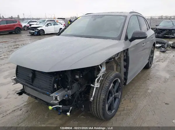 WA1ENAFY0K2022706 2019 AUDI Q5 - Image 2