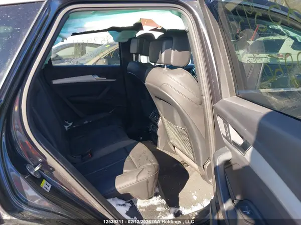WA1ENAFY1J2225070 2018 AUDI Q5 - Image 8