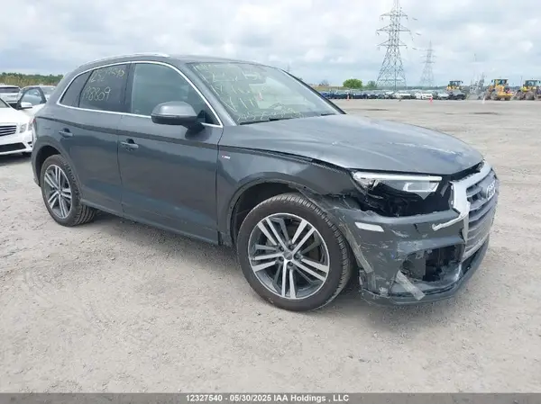 WA1ENAFY3J2198809 2018 AUDI Q5 - Image 1