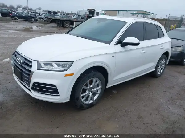 WA1ENAFY3L2060058 2020 AUDI Q5 - Image 2