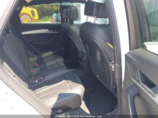 WA1ENAFY4J2006622 2018 AUDI Q5 - Image 8