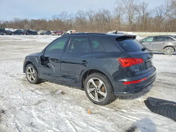 WA1ENAFY4L2101460 2020 AUDI Q5 - Image 2
