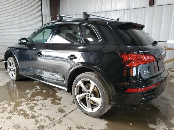 WA1ENAFY4L2113298 2020 AUDI Q5 - Image 2