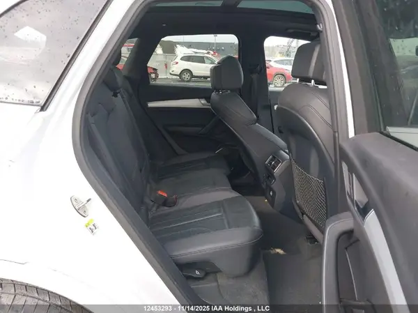WA1ENAFY5J2006631 2018 AUDI Q5 - Image 8
