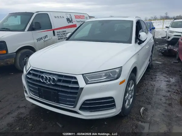 WA1ENAFY5J2240963 2018 AUDI Q5 - Image 2