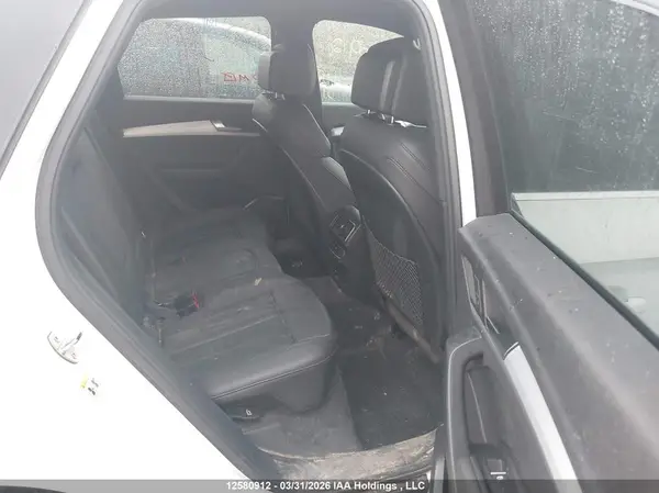 WA1ENAFY5K2070945 2019 AUDI Q5 - Image 8