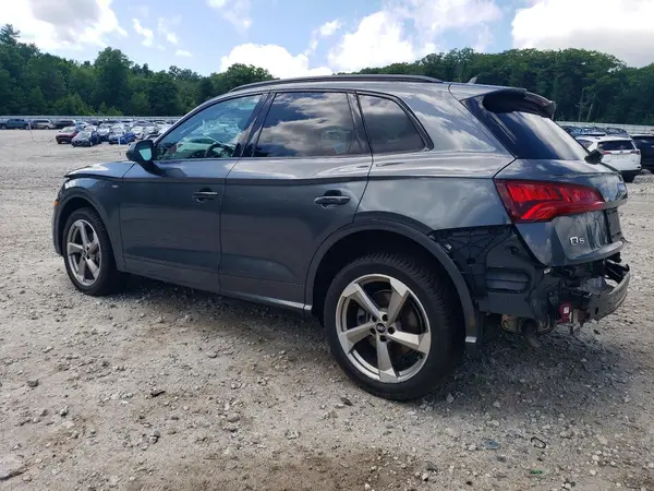 WA1ENAFY5L2122107 2020 AUDI Q5 - Image 2