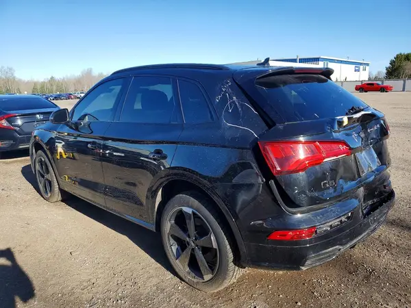 WA1ENAFY6K2034777 2019 AUDI Q5 - Image 2