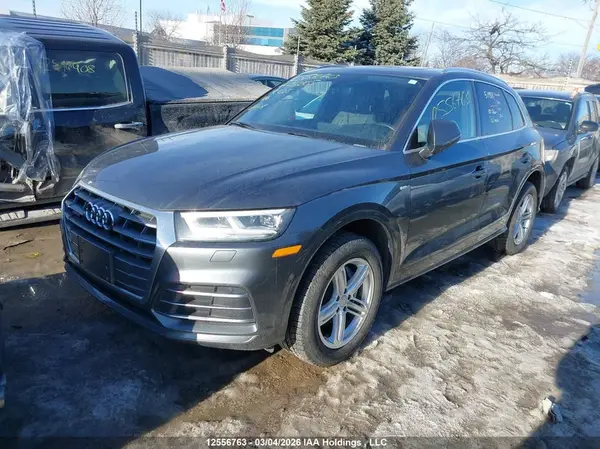 WA1ENAFY7J2115205 2018 AUDI Q5 - Image 2