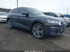 WA1ENAFY7J2163996 2018 AUDI Q5