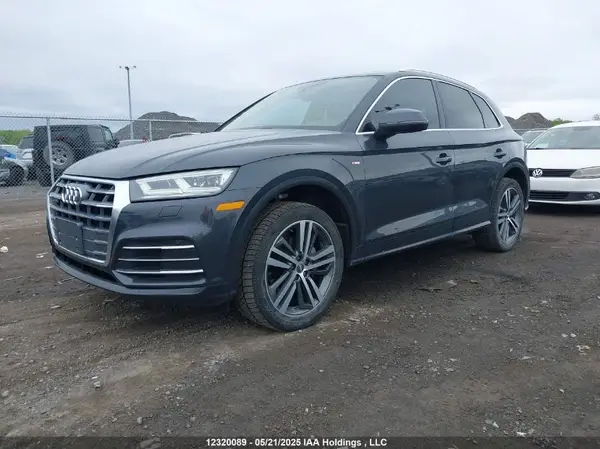 WA1ENAFY7J2163996 2018 AUDI Q5 - Image 2