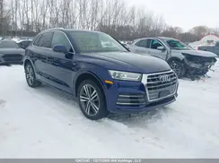 WA1ENAFY7K2082238 2019 AUDI Q5
