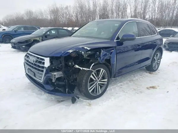 WA1ENAFY7K2082238 2019 AUDI Q5 - Image 2