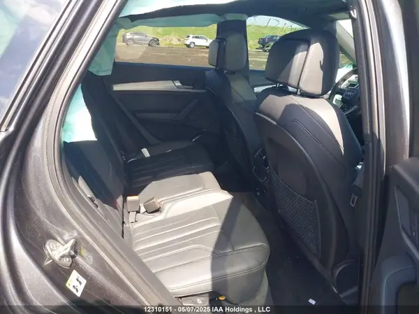 WA1ENAFY8K2137585 2019 AUDI Q5 - Image 8