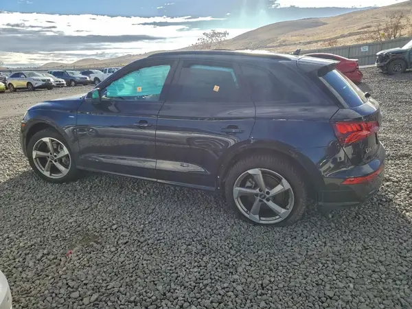 WA1ENAFY8L2074912 2020 AUDI Q5 - Image 2