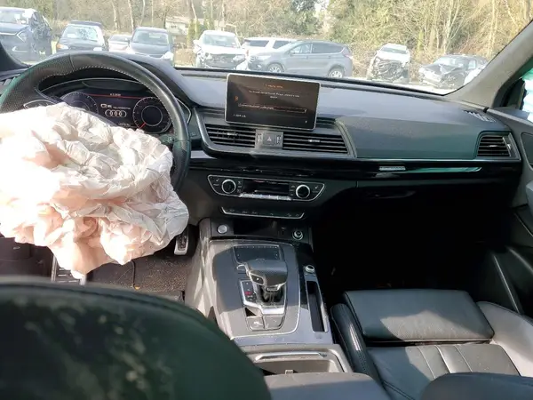 WA1ENAFY8L2099261 2020 AUDI Q5 - Image 8