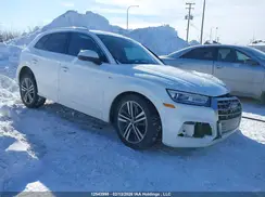 WA1ENAFY9J2115464 2018 AUDI Q5