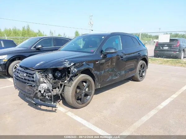 WA1ENAFY9L2083876 2020 AUDI Q5 - Image 2
