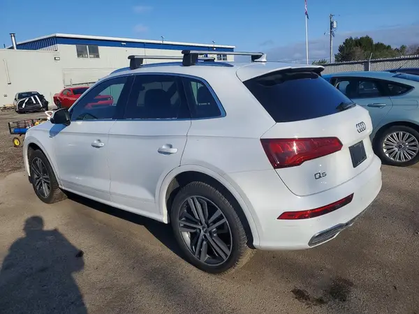 WA1ENAFYXJ2118017 2018 AUDI Q5 - Image 2