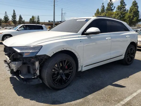 WA1EVAF10MD001560 2021 AUDI Q8 - Image 1