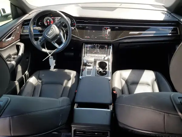 WA1EVAF10MD001560 2021 AUDI Q8 - Image 8