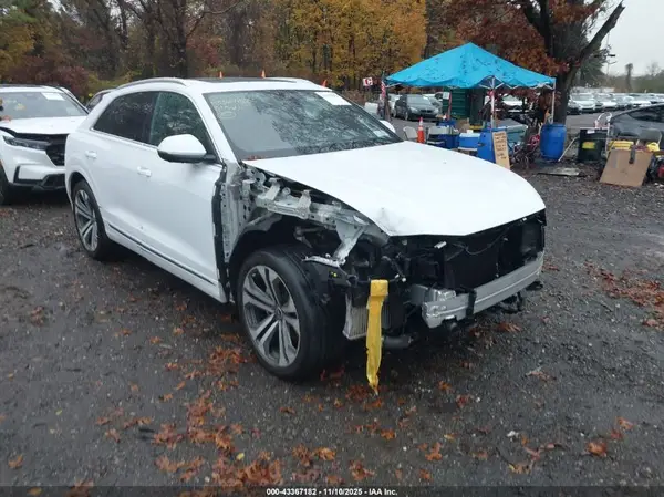 2021 AUDI Q8 auction photo 6