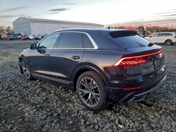 WA1EVAF10MD022344 2021 AUDI Q8 - Image 2