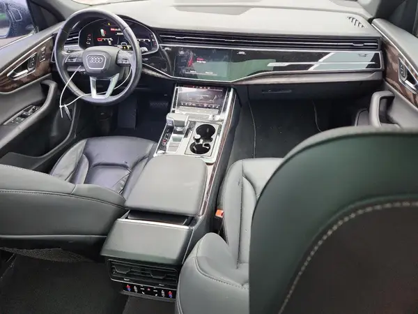 WA1EVAF10MD034980 2021 AUDI Q8 - Image 8