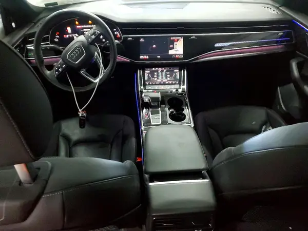 WA1EVAF11MD005844 2021 AUDI Q8 - Image 8