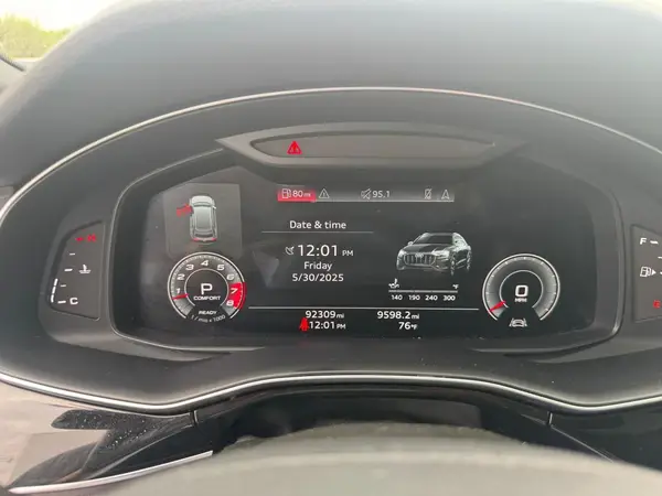 WA1EVAF12MD009515 2021 AUDI Q8 - Image 8