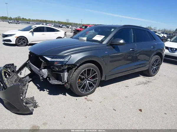 WA1EVAF12MD014990 2021 AUDI Q8 - Image 2